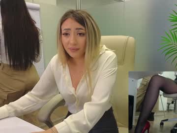 latina cam girl babesgowild image #4015317