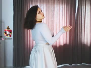 latina cam girl romilda_ image #4658468