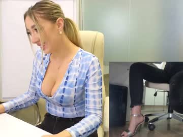 latina cam girl babesgowild image #3608093