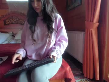 latina cam girl sweety_rinushka_ image #1805080