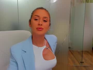 latina cam girl anyarayne image #2812121