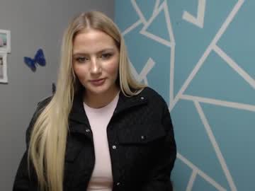 latina cam girl shy_zorii image #858487