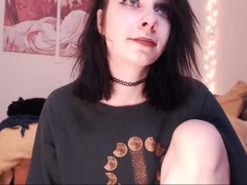 latina cam girl eeeveee image #664445