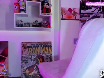 latina cam girl yesikasaenz image #3196935