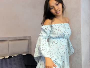 latina cam girl cozymee image #1813856