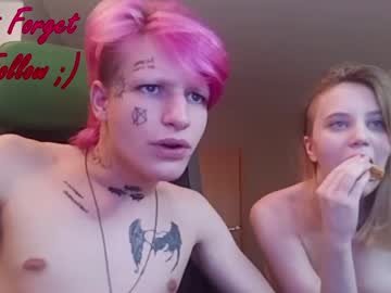 latina cam couple yungsaya image #2385828