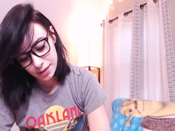 latina cam girl eeeveee image #227987