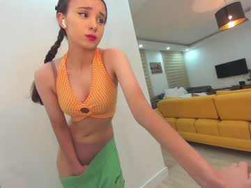 latina cam girl ehotlovea image #1869456