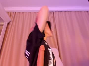 latina cam girl aerri_lee image #1505804
