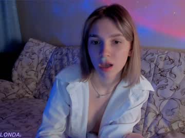 latina cam girl melondama image #2084017