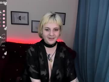 latina cam girl yolandi_toit image #1431138