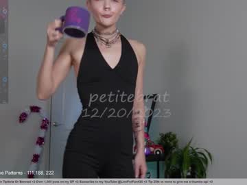 latina cam girl petitebrat image #3955166