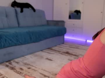latina cam girl _blackbee_ image #1186506