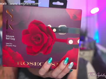 latina cam girl theashleydaniels image #1704326