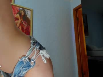 latina cam girl sweety_rinushka_ image #1243067
