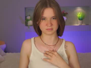 latina cam girl bananini_anallove image #4722364