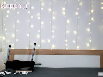 latina cam girl hot_wet_lilly image #2178850