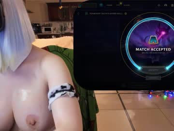 latina cam girl arikajoy image #2432499