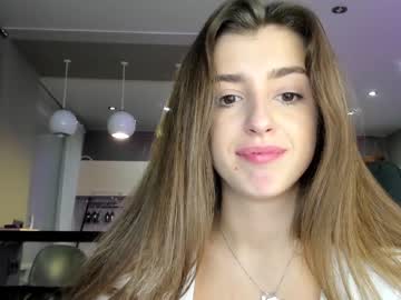 latina cam girl coy_amina_ image #1926022