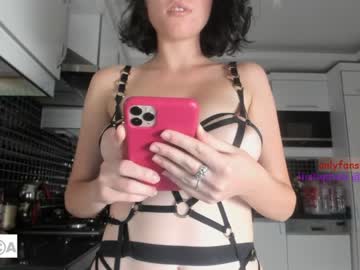 latina cam girl lilamytee1 image #151123