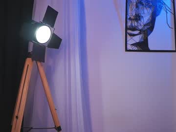 latina cam girl lucie_beltran image #4346699