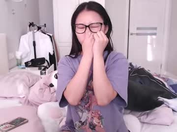 latina cam girl adawong13 image #1457950