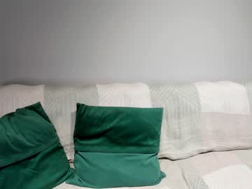 latina cam girl aria_diaz image #3047331
