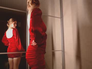 latina cam girl lily_life image #3242432