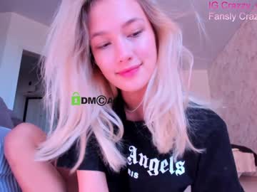 latina cam girl crazzy_cherry image #3024534