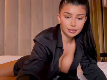 latina cam girl moniqueeass image #3811397