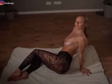 latina cam girl chillwithkira image #3827225