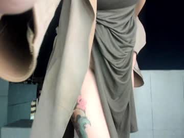 latina cam girl vanandjuani image #3918316