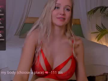 latina cam girl coy_tessa_ image #4222611