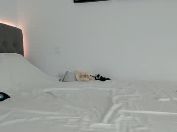 latina cam girl hell_lo image #4596903