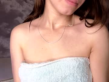 latina cam girl just_emmy image #3388184