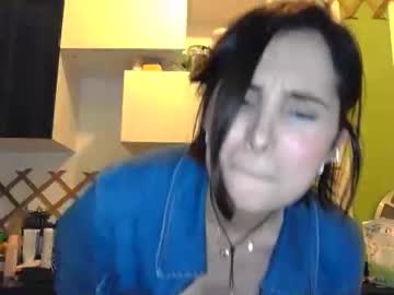 electrocute_me latina cam