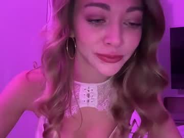 latina cam girl kennedyybrookss image #4314235