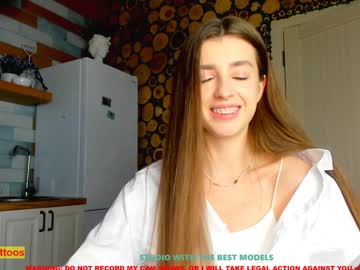 latina cam girl coy_amina image #709859