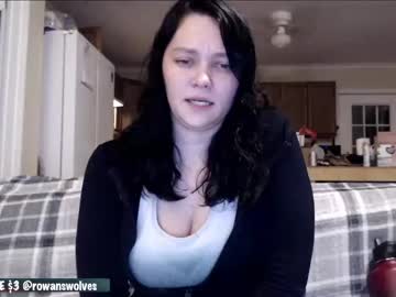 latina cam girl rowanswolves image #316396