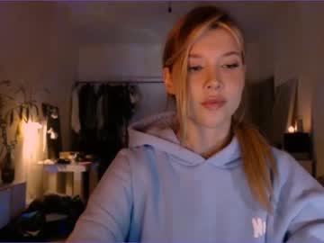 latina cam girl bitter_moon image #2243077