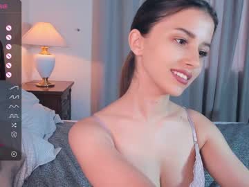 latina cam girl shinyydiamond image #3547410