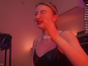 latina cam girl bronnica image #774385