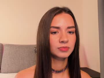 latina cam girl nicoleluuv image #4650084