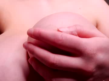 latina cam girl aveksmr image #2533646