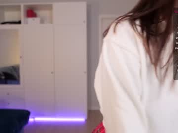 latina cam girl _blackbee_ image #367755
