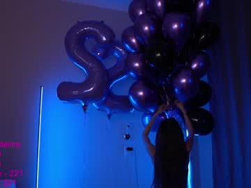 latina cam girl lindamei image #338209