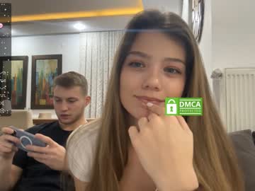 latina cam couple jony_and_jessica image #4369388