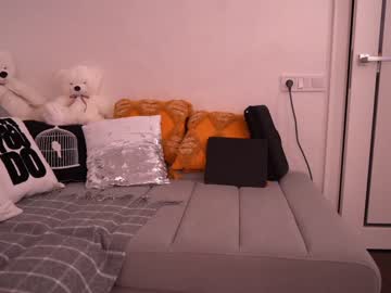 latina cam girl sweety_rinushka_ image #3538048