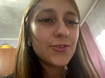latina cam couple viktoria9898 image #1991743