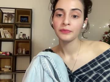latina cam girl wonderland_stia image #4174402